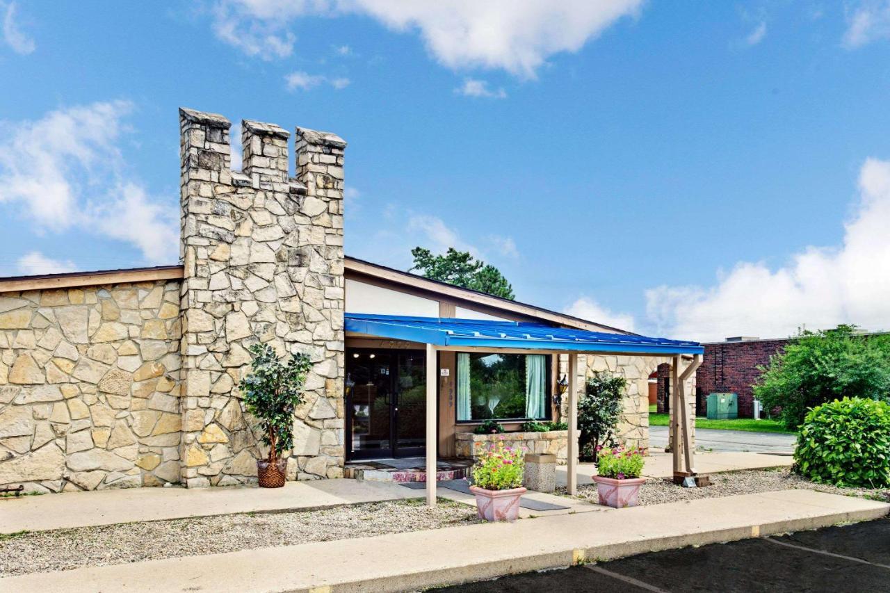 印第安纳波利斯骑士酒店 印第安納波利斯 外观 照片
